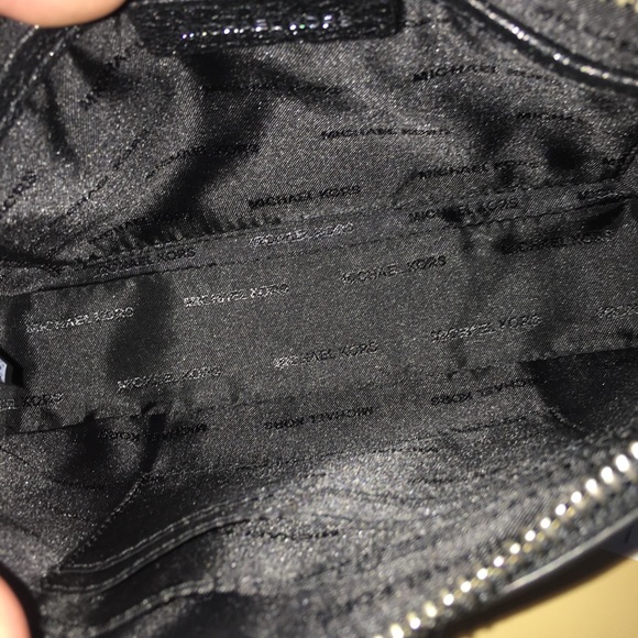 Michael Kors small hand bag - Picture 7 of 8